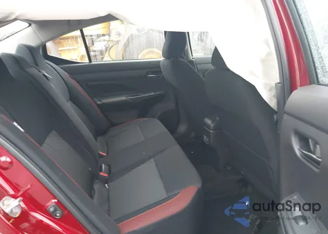 2024 Nissan Versa 1.6 Sr z USA, uszkodzony, nr VIN 3N1CN8FV0RL817469